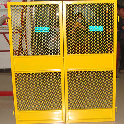 钢板网电梯防护门案例