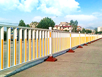 蹊径隔离护栏图片4