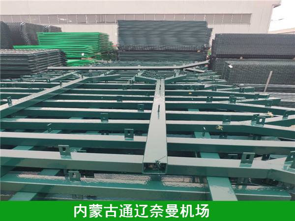机场护栏网图片4