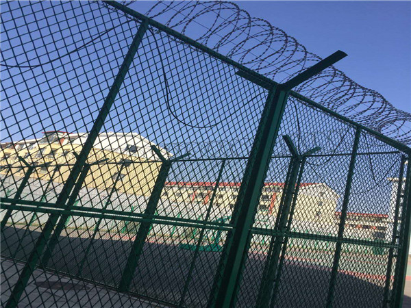 山东济南牢狱护栏网