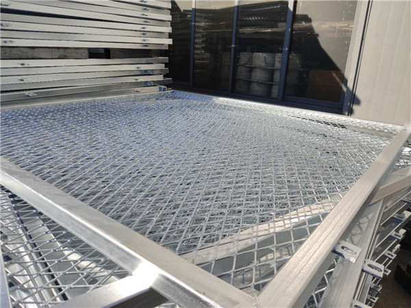 框架护栏网图片4